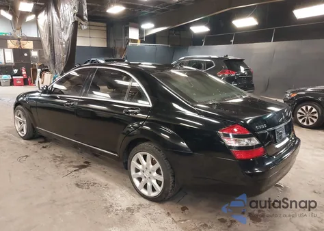 2008 Mercedes-Benz S 550 4Matic из США, поврежденный, VIN WDDNG86X08A161478